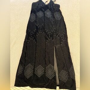 Urban Outfitters Black Velvet Midi Skirt with Embroidered Detail